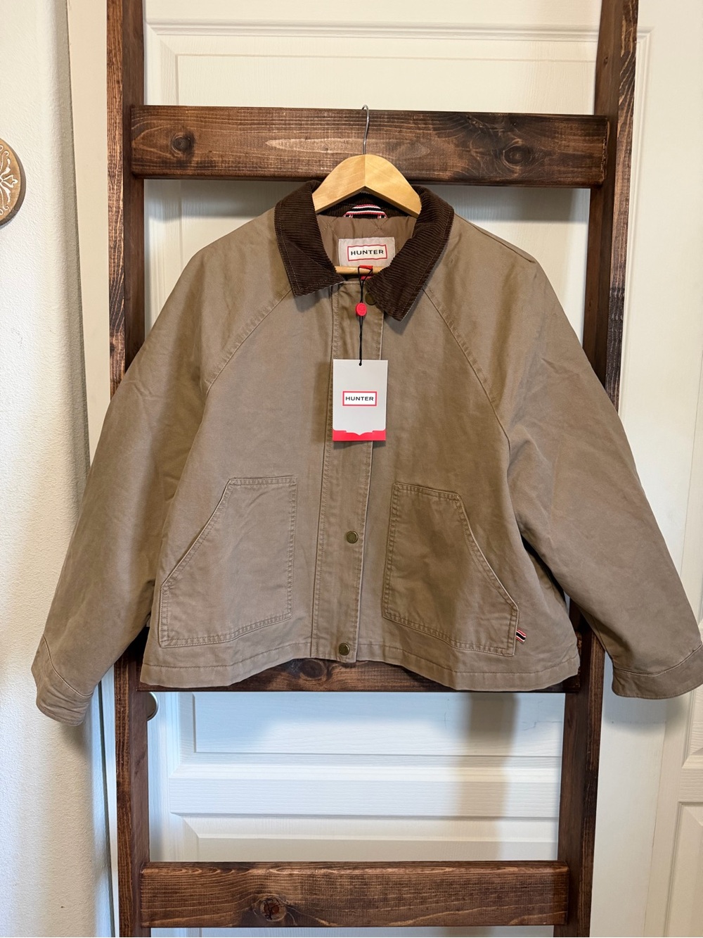 Hunter Original Cotton Barn Hunting Jacket Tanile Tan Corduroy Collar - M